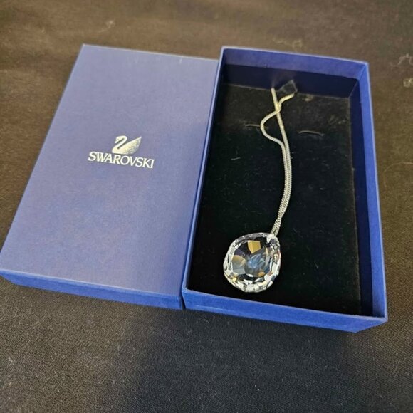 Swarovski Neon Crystal Pendant NWOT - Picture 2 of 4